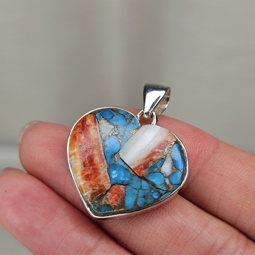 Real Spiny Oyster Pendant